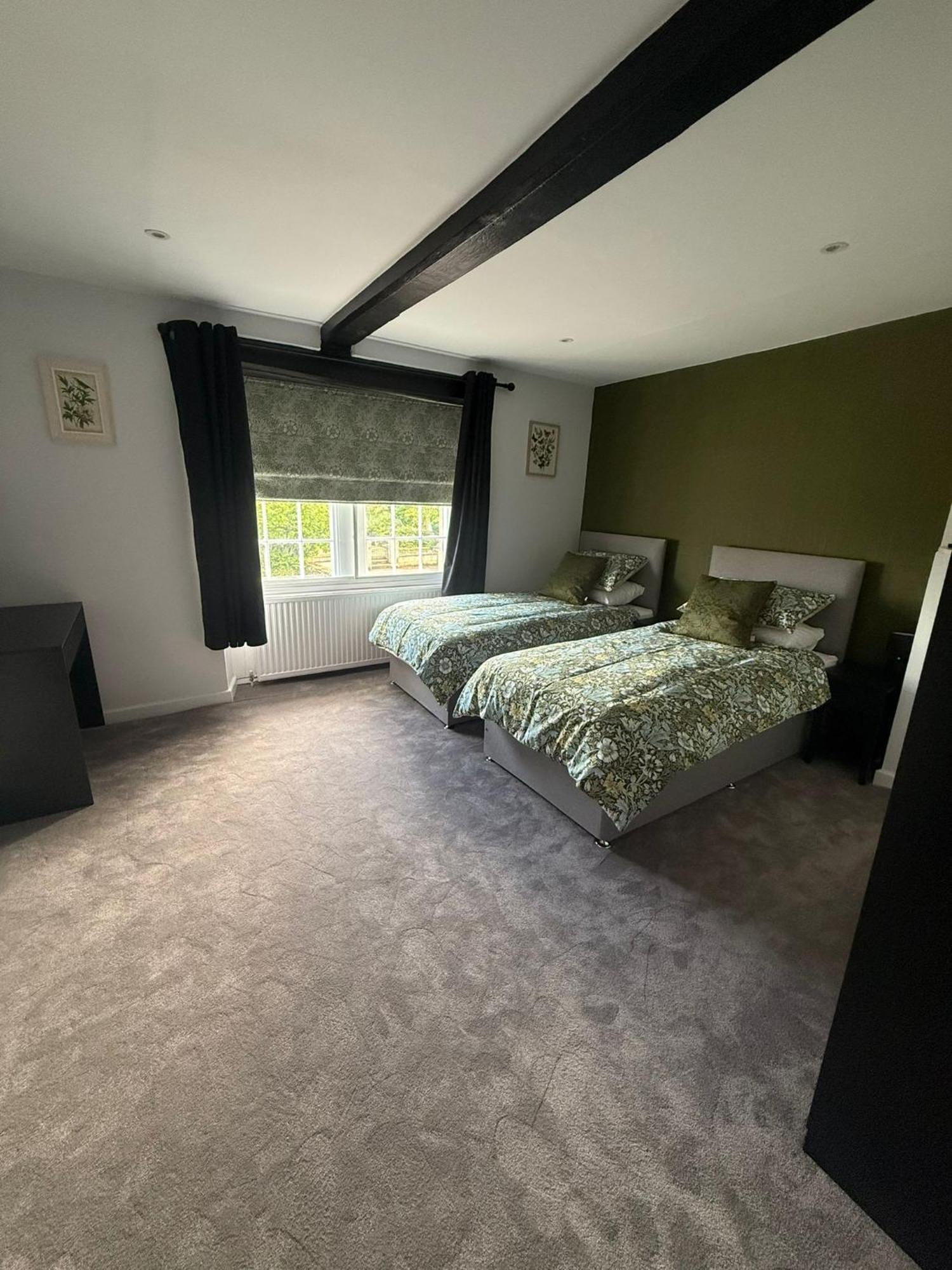 Hotel The White Hart Atworth Zewnętrze zdjęcie